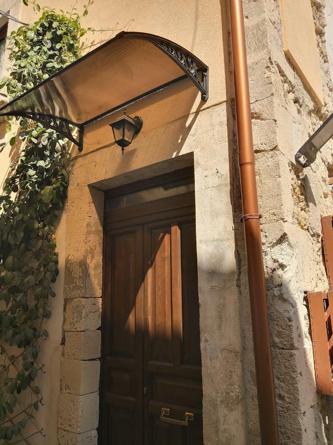 La Terrazza Sul Vicolo Acomodação com café da manhã Syracuse Exterior foto