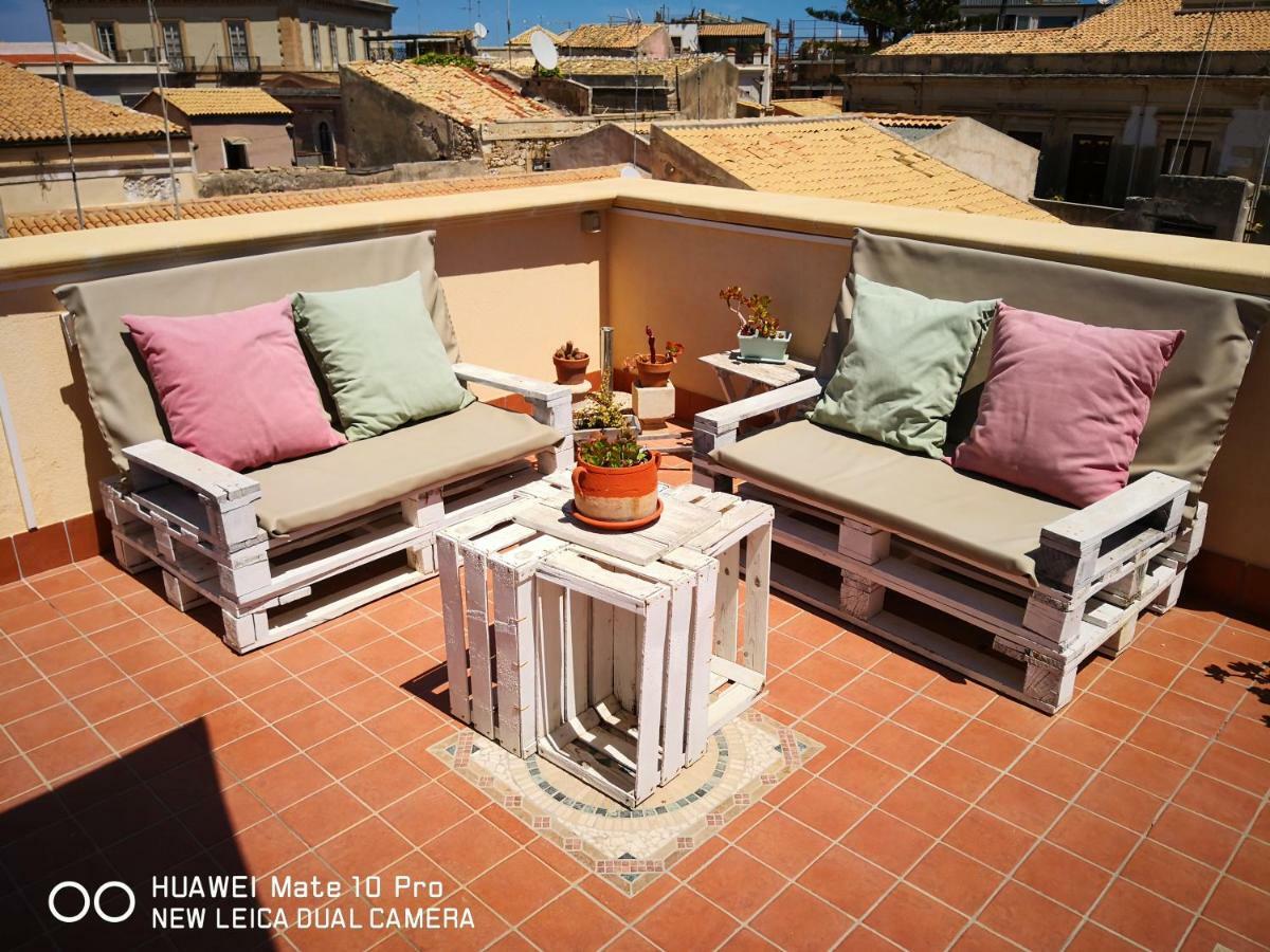 La Terrazza Sul Vicolo Acomodação com café da manhã Syracuse Exterior foto