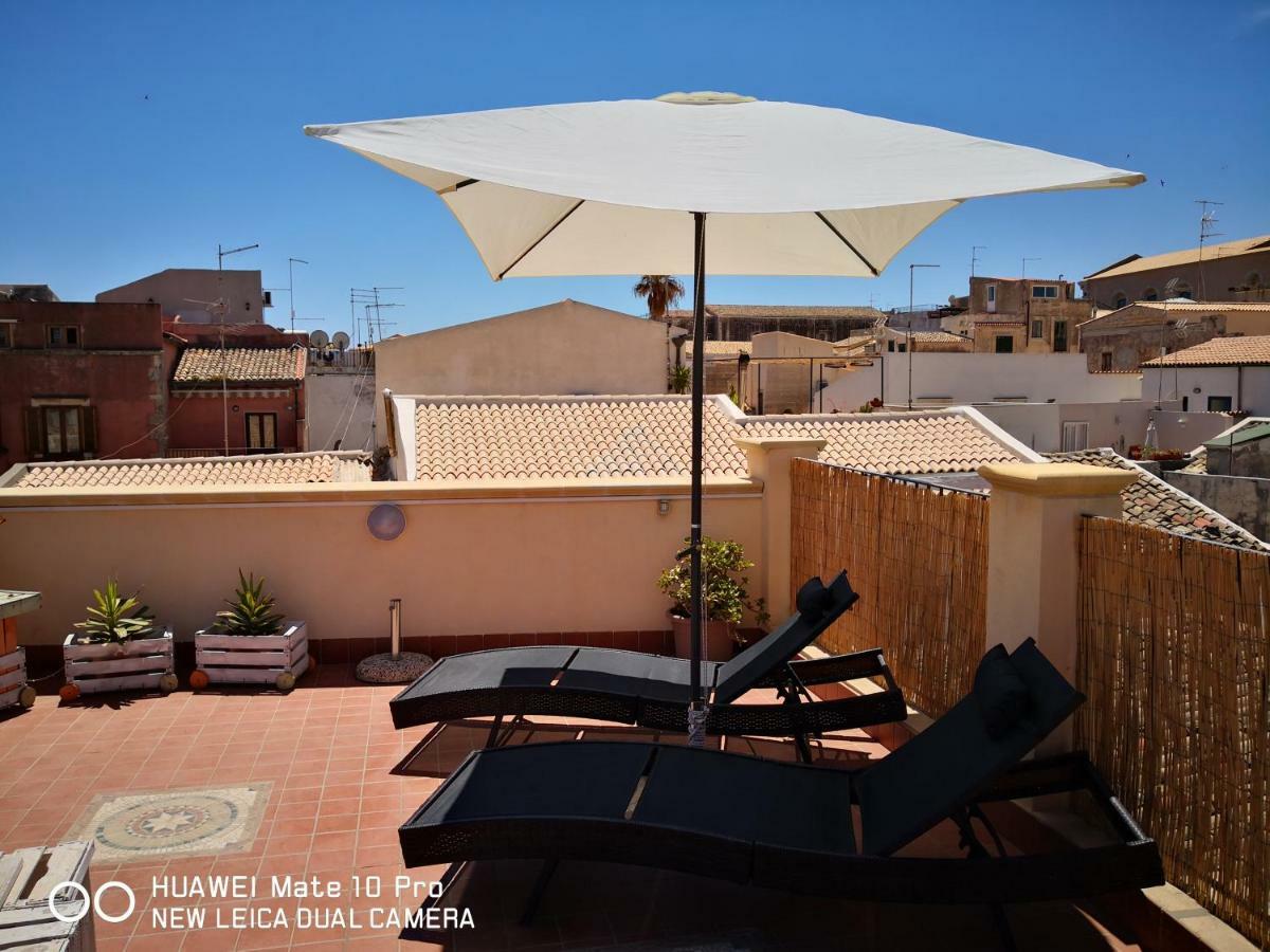 La Terrazza Sul Vicolo Acomodação com café da manhã Syracuse Exterior foto